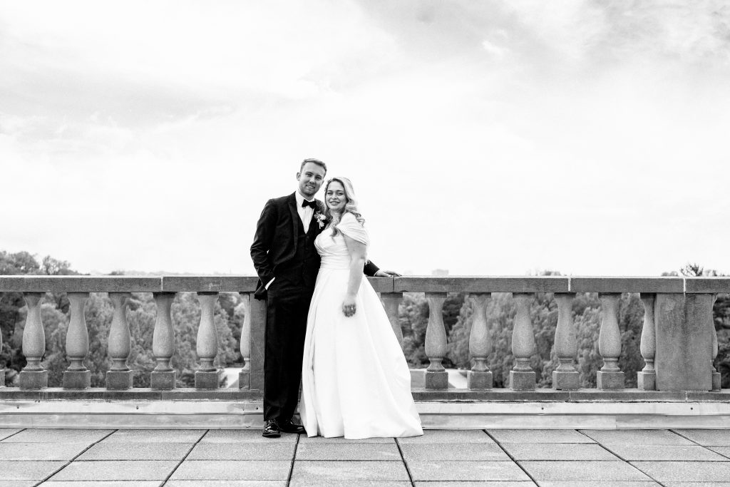 Hannah + Travis - Ault Park Wedding